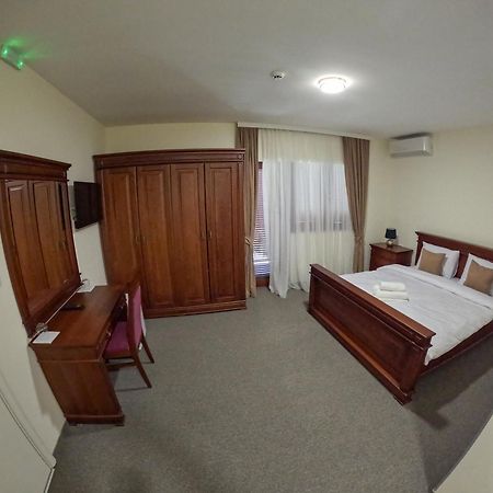 Motel Zeta Lux Mitrovici  Экстерьер фото