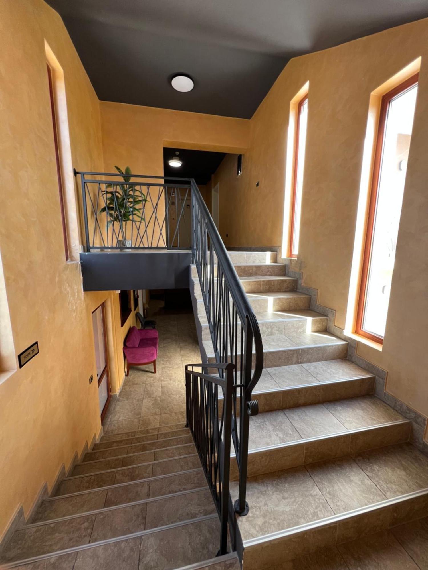 Motel Zeta Lux Mitrovici  Экстерьер фото