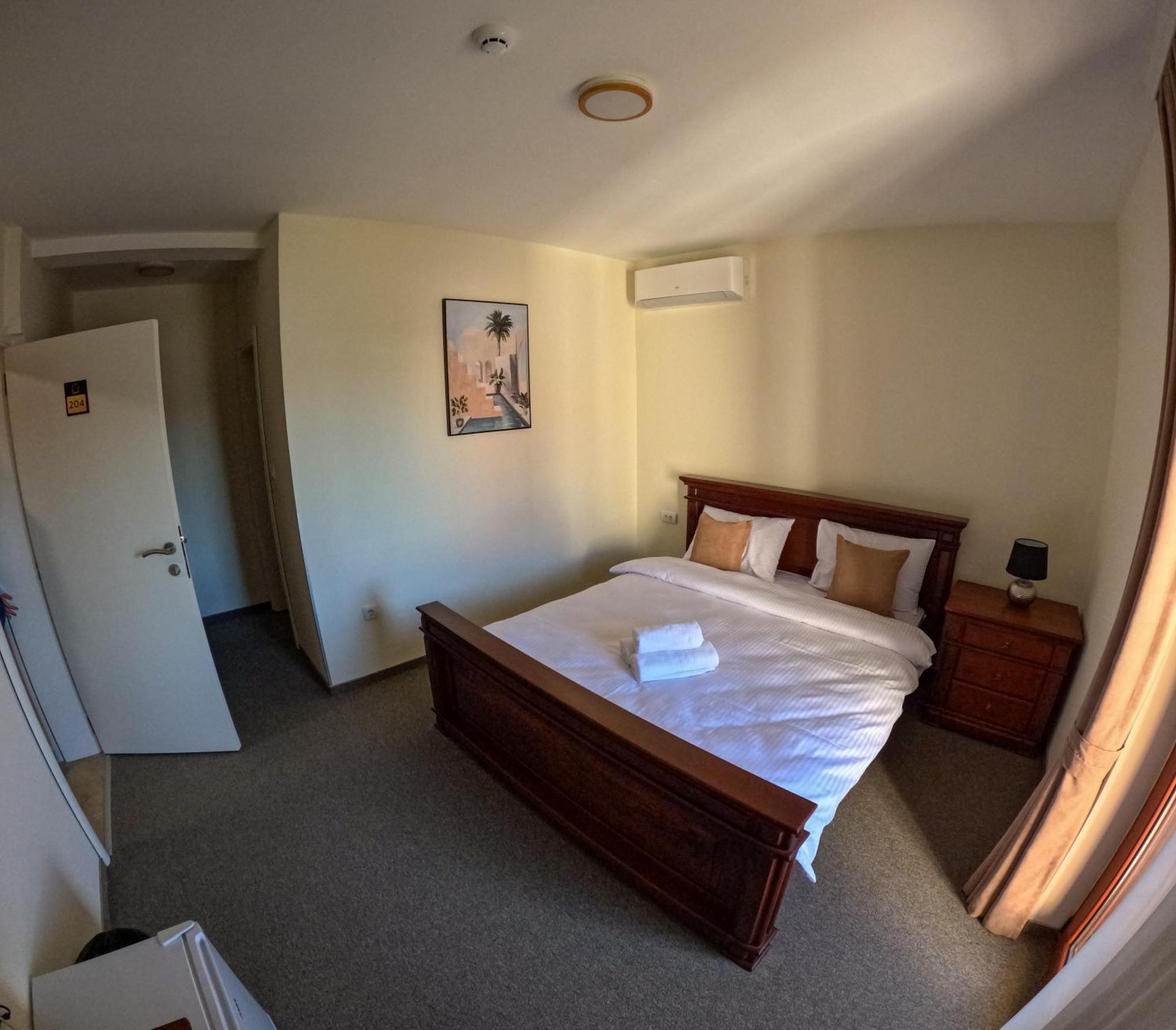 Motel Zeta Lux Mitrovici  Экстерьер фото